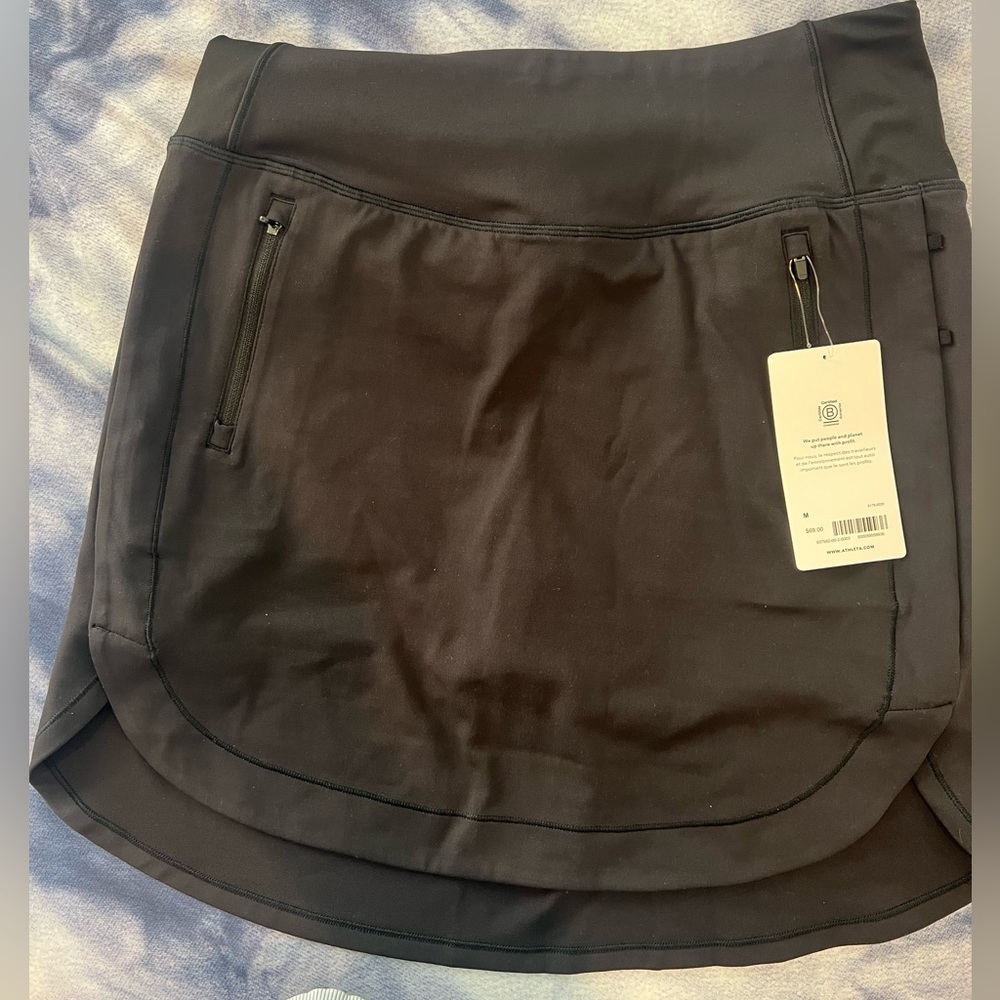 Brand new skort.. size m black Athleta